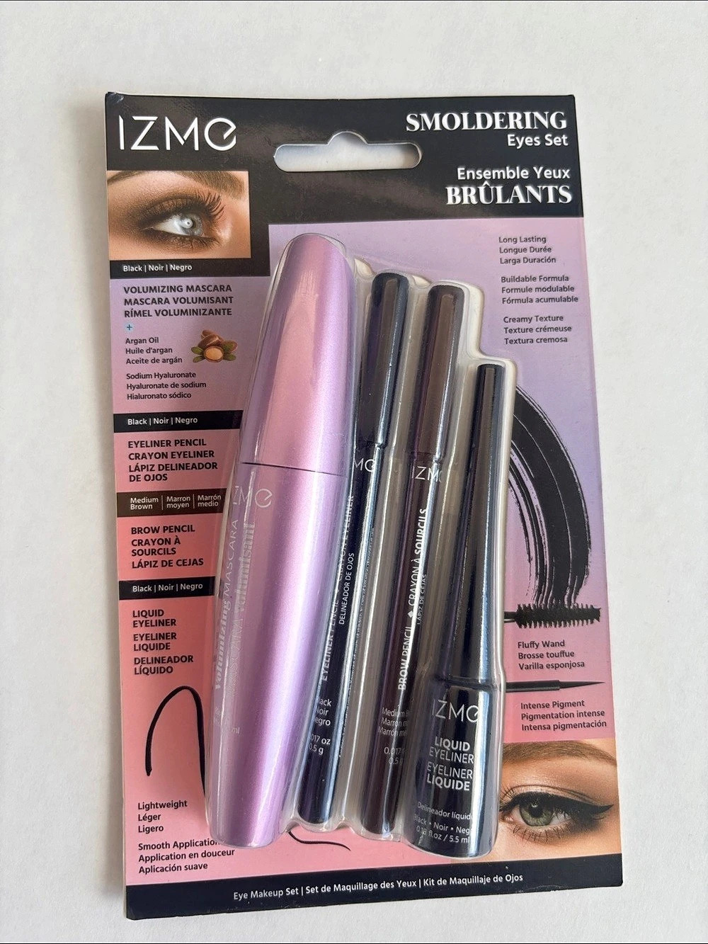IZME Smoldering Eyes Set Makeup Set Black & Pink NWT